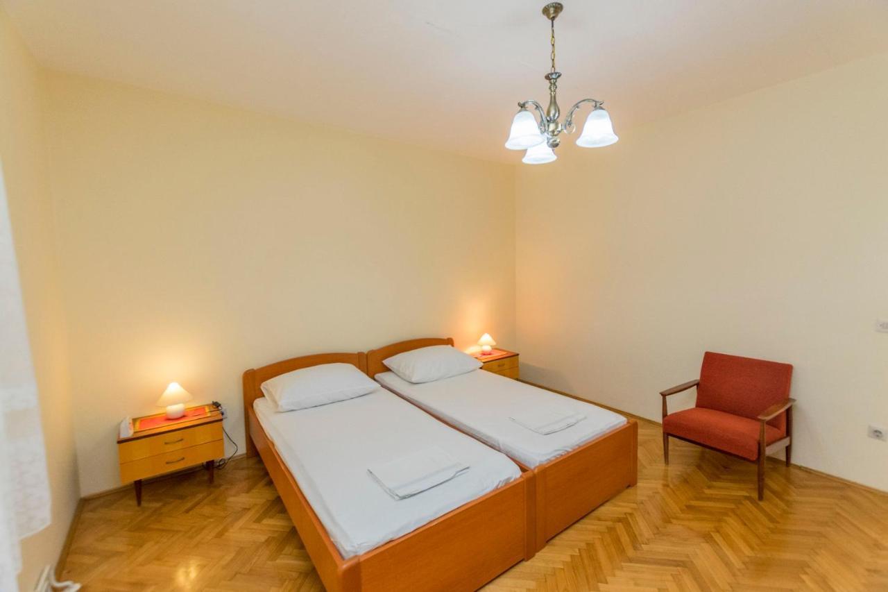 Apartment Hans Primošten Esterno foto